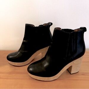 Madewell Leather Platform Boots— Size 9